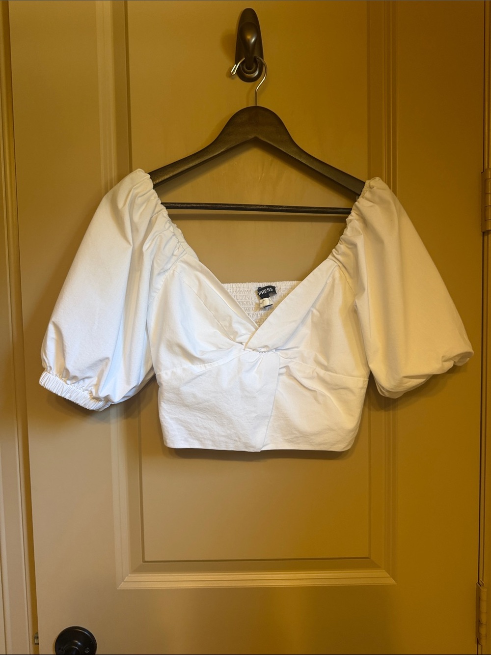 Express White Puff Sleeve Cropped Top